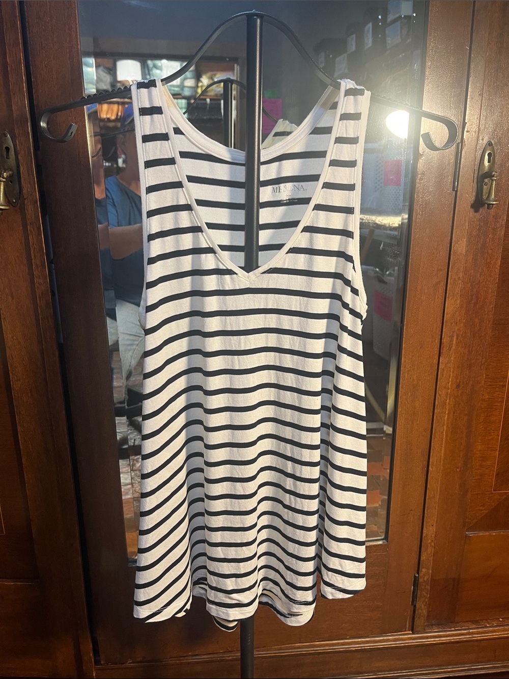 Merona XS sleeveless V-neck tunic tank top black and white 3251